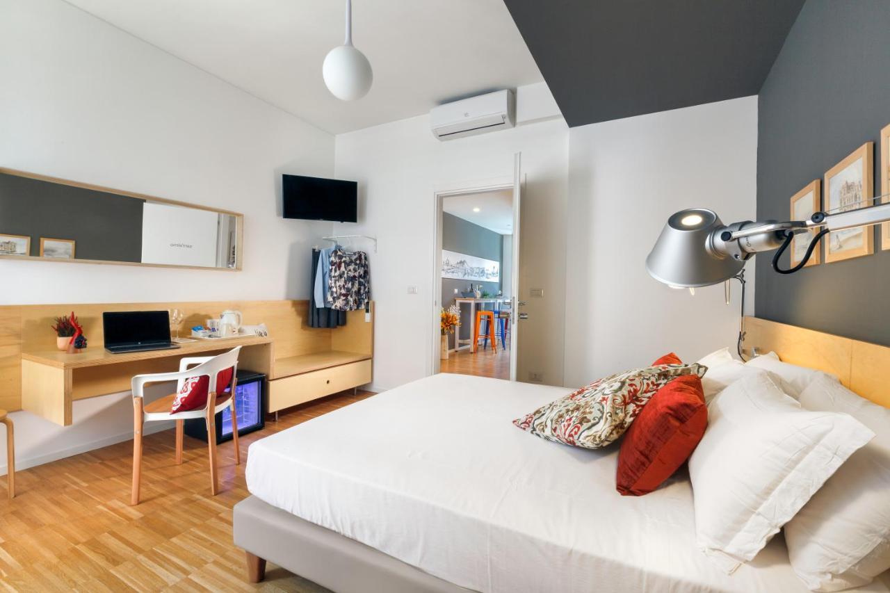 Vivaldo Suite Piazza Dei Martiri - Guest House Naples Exterior photo