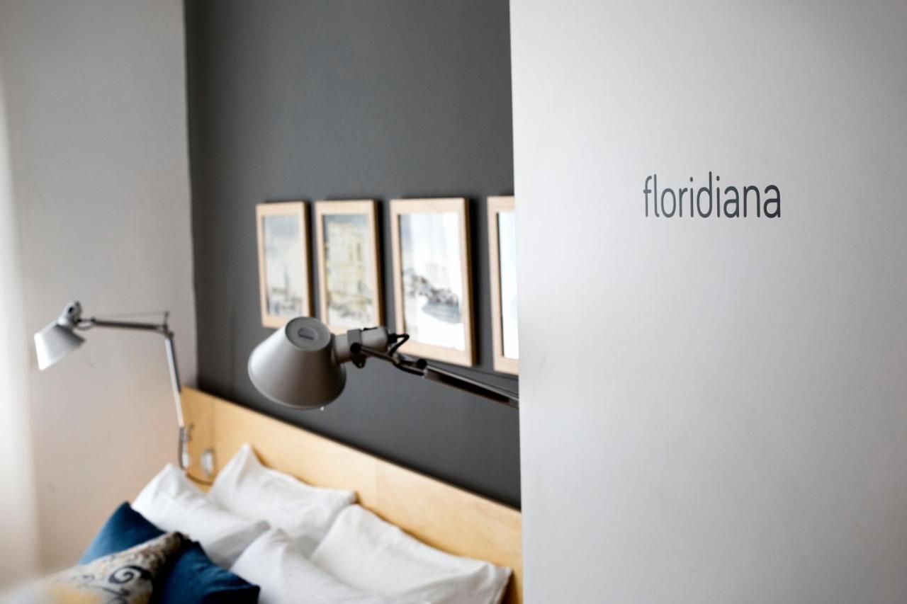 Vivaldo Suite Piazza Dei Martiri - Guest House Naples Exterior photo